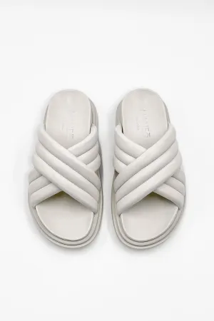 Anna Sandal
