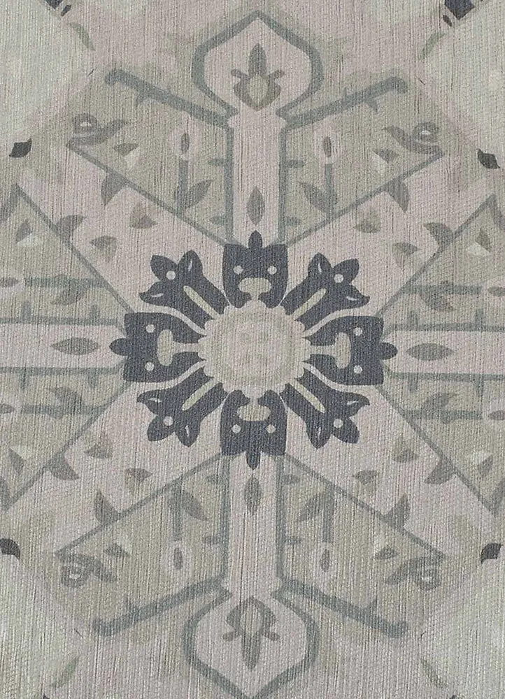 Elegant Gray and Black Rug