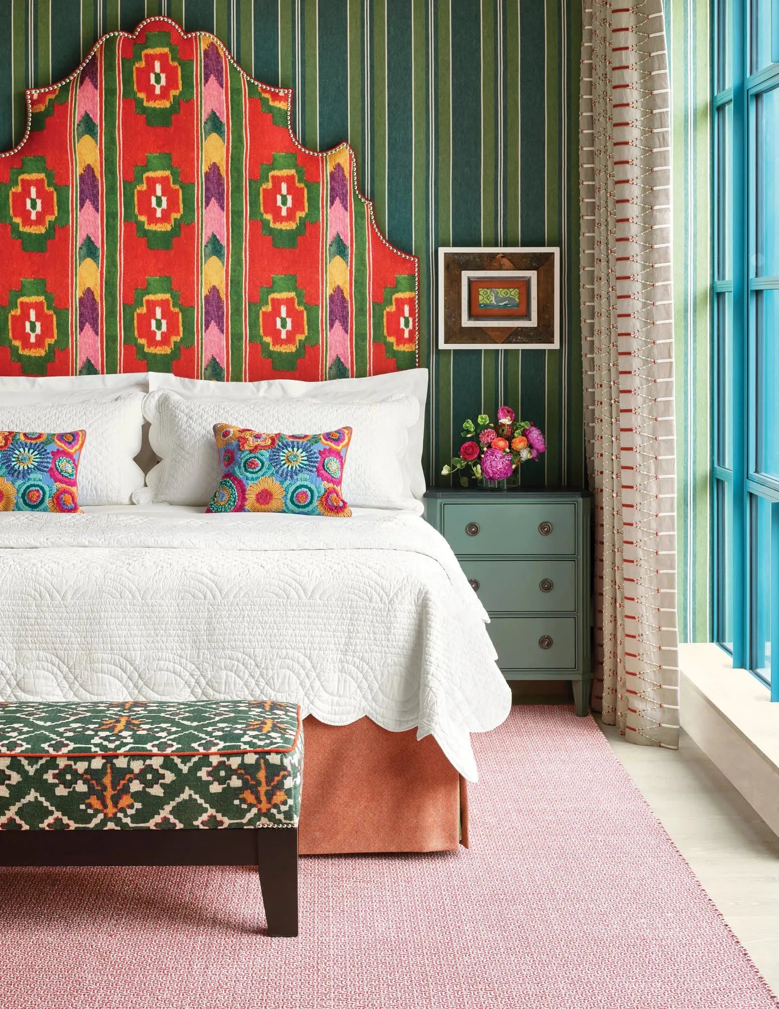 Power Shake Scallop White Quilt