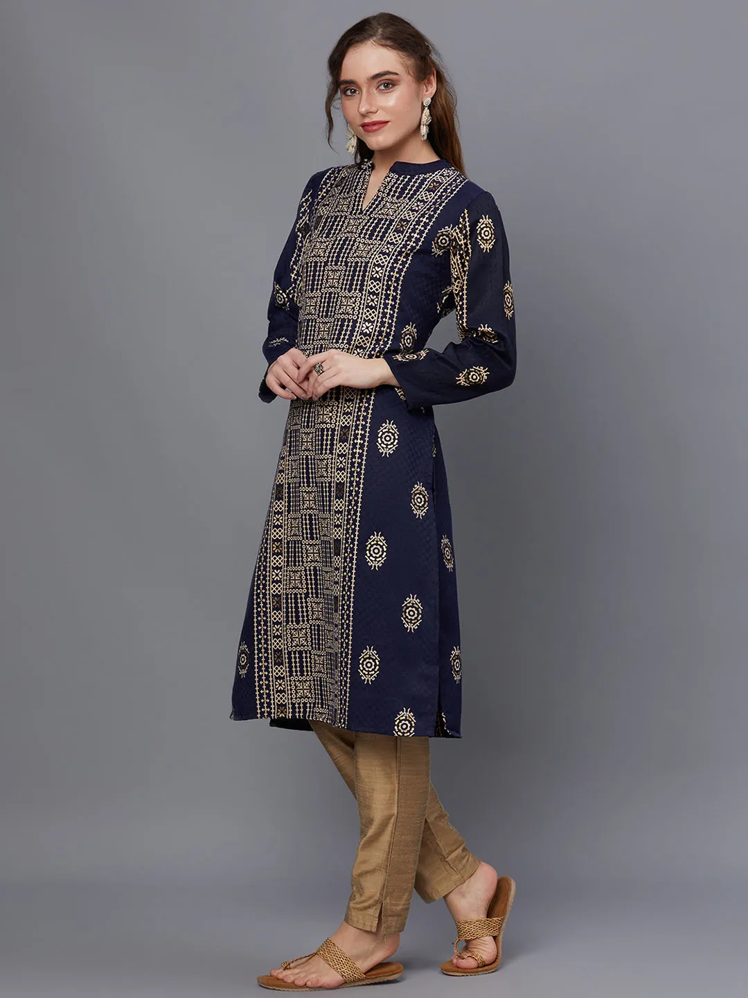 Women Navy Blue Pashmina Ornamental Print Kurta